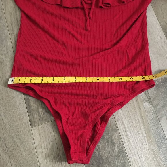 Flamenco Red Ruffle Collar 3/4 Sleeve Bamboo Bodysuit - Picture 13 of 15